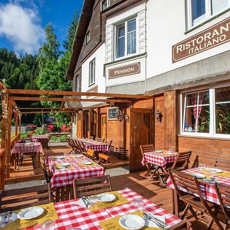 Penzion Sofinata & Pizzeria Špindlerŭv Mlýn Екстериор снимка